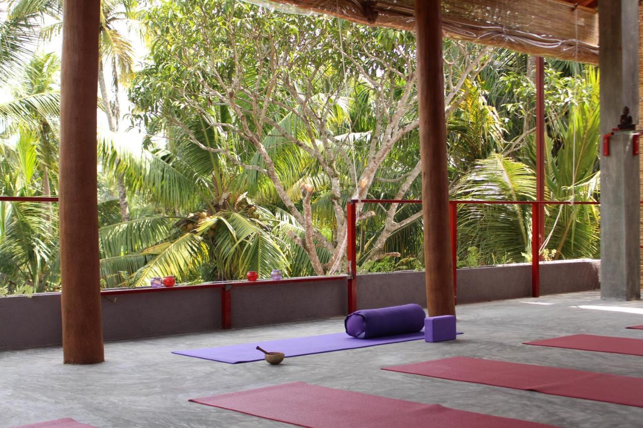 Me Yoga Villa Kumbalgama Esterno foto